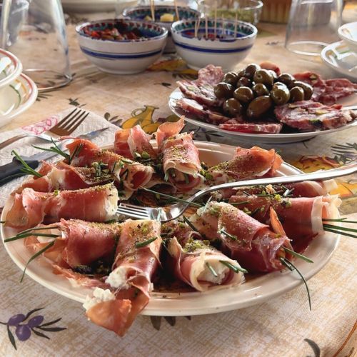 bronte pistachio food tour